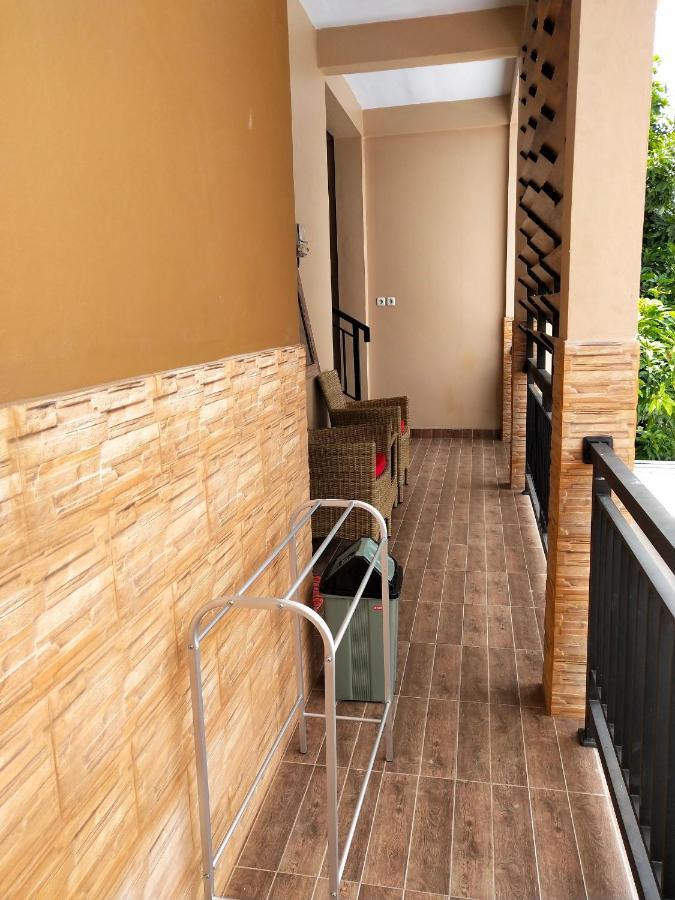 Lidah Lokal Guest House Singaraja エクステリア 写真